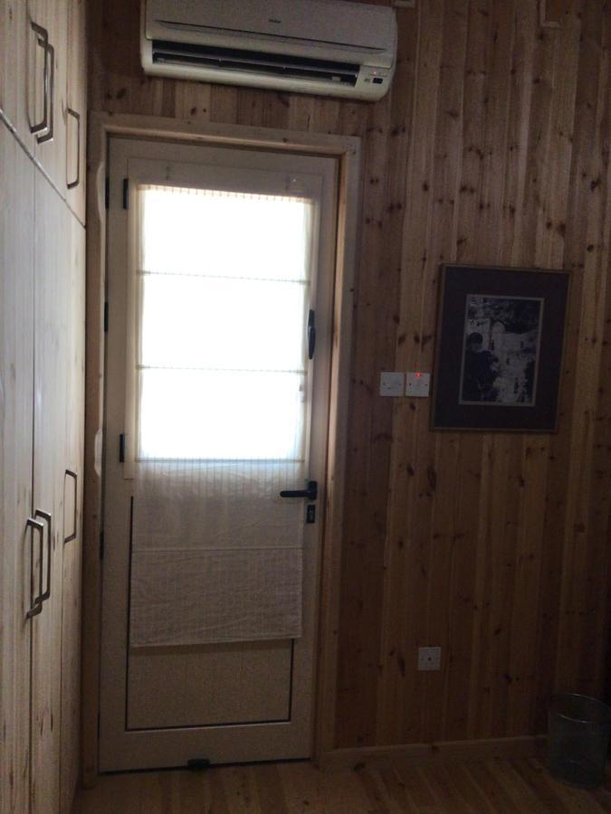 Pervolaris Cottages 2 Goudhi エクステリア 写真