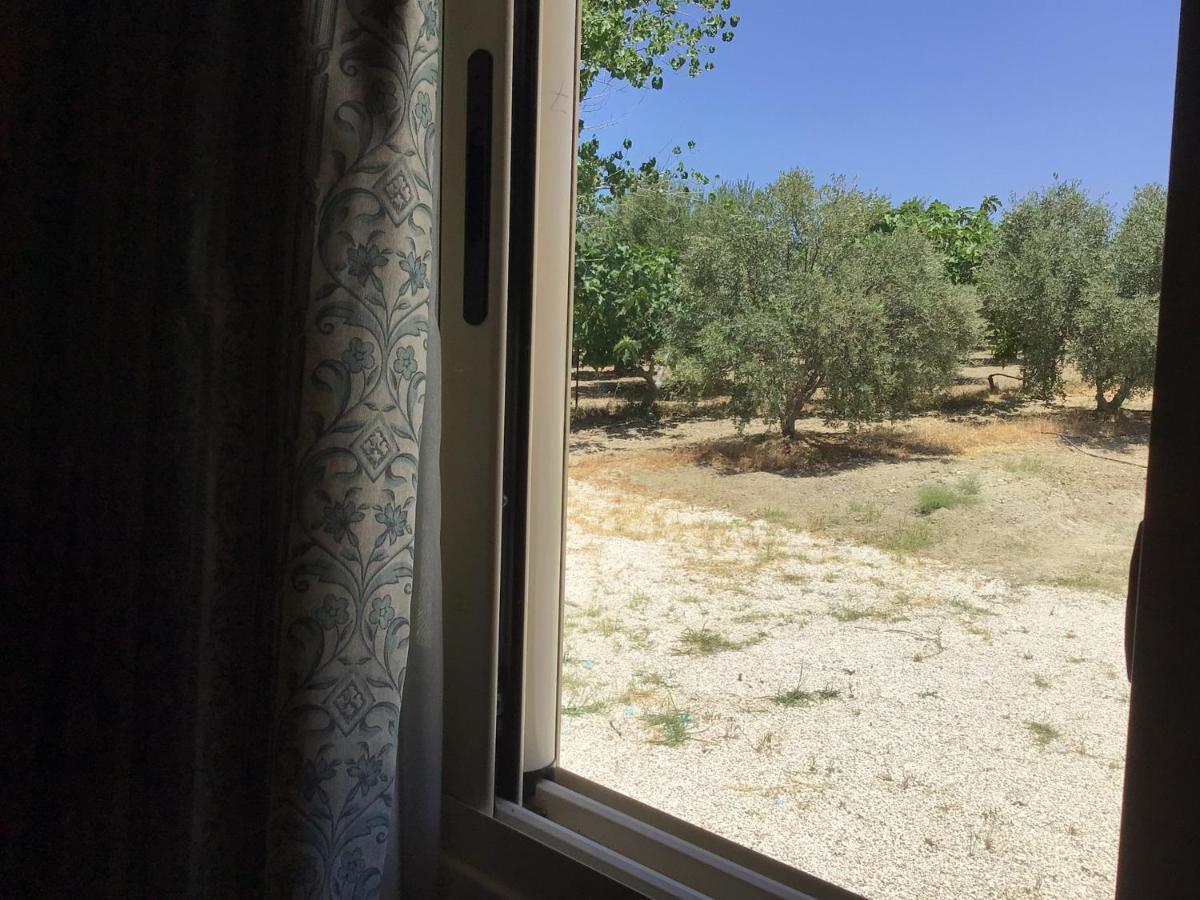 Pervolaris Cottages 2 Goudhi エクステリア 写真